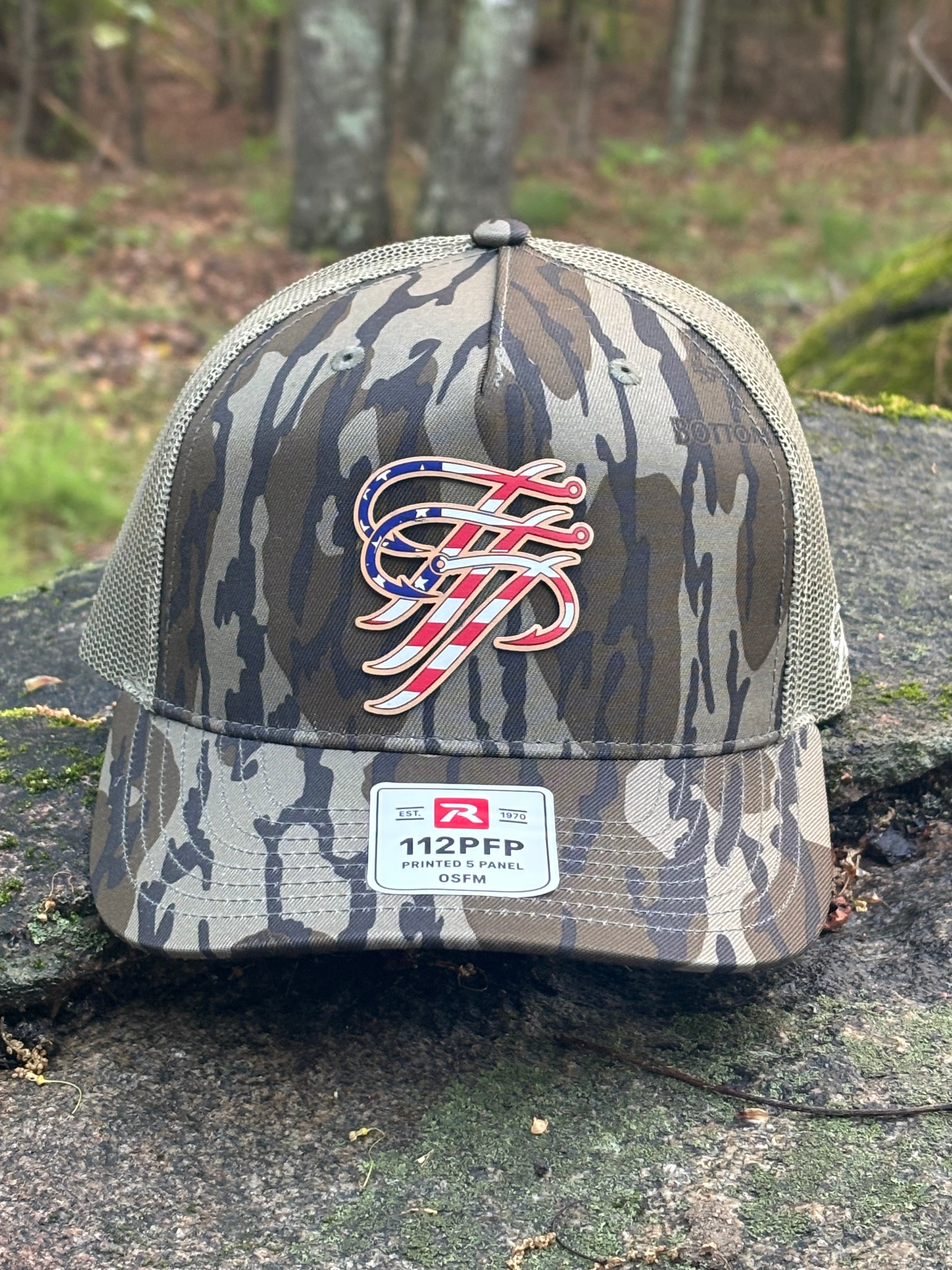 MOSSY OAK BOTTOMLAND-LEATHER PATCH